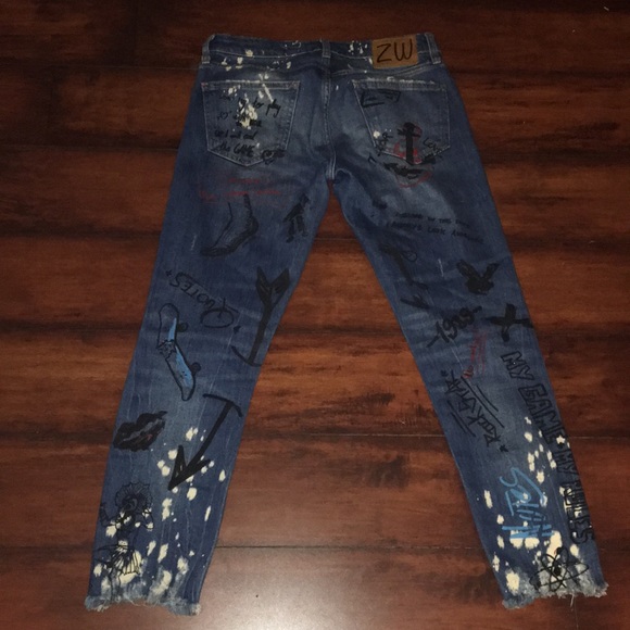 Denim jeans with art work and paint splatter - Picture 3 of 3